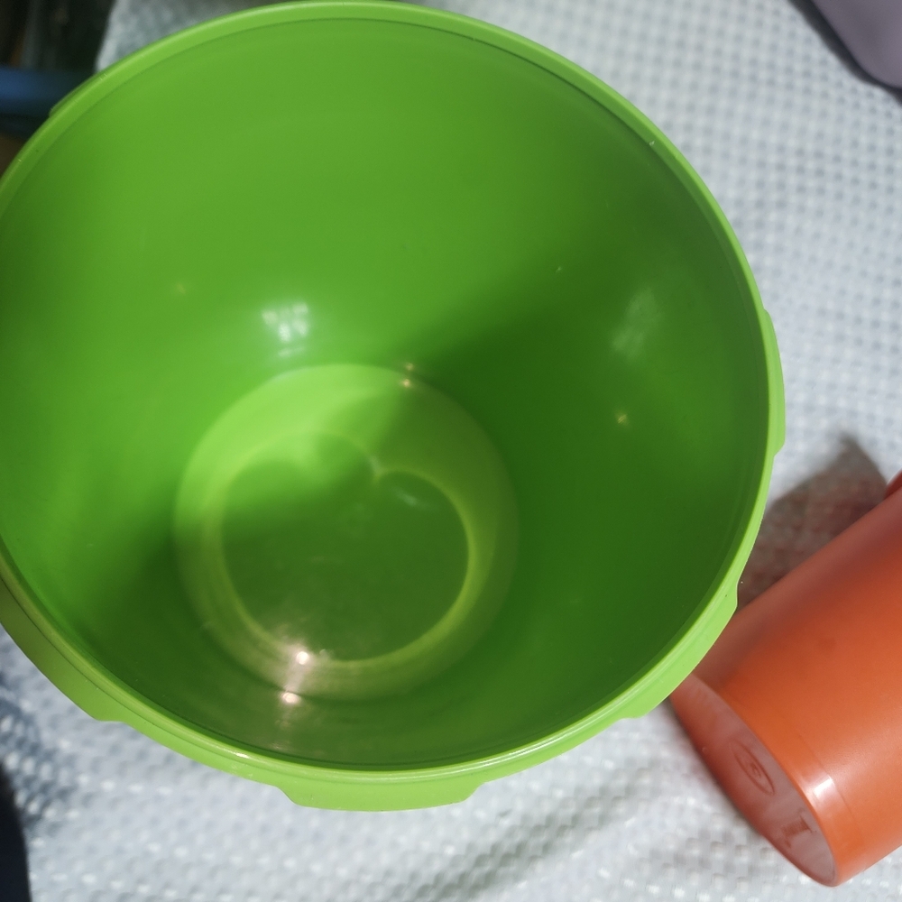 VINTAGE TUPPERWARE EUC SET OF 2 SERVALIER CANISTER ORANGE GREEN - Picture 8 of 9